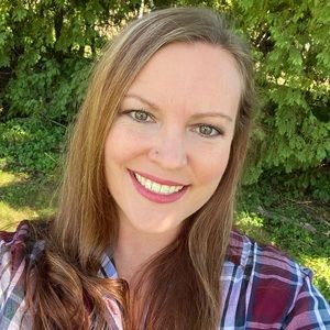 Meet your Posher, Sabrina